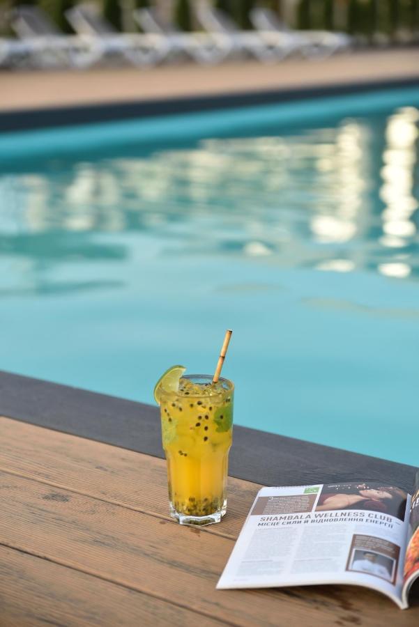 Shambala Wellness Club Hotel Rozhny ภายนอก รูปภาพ