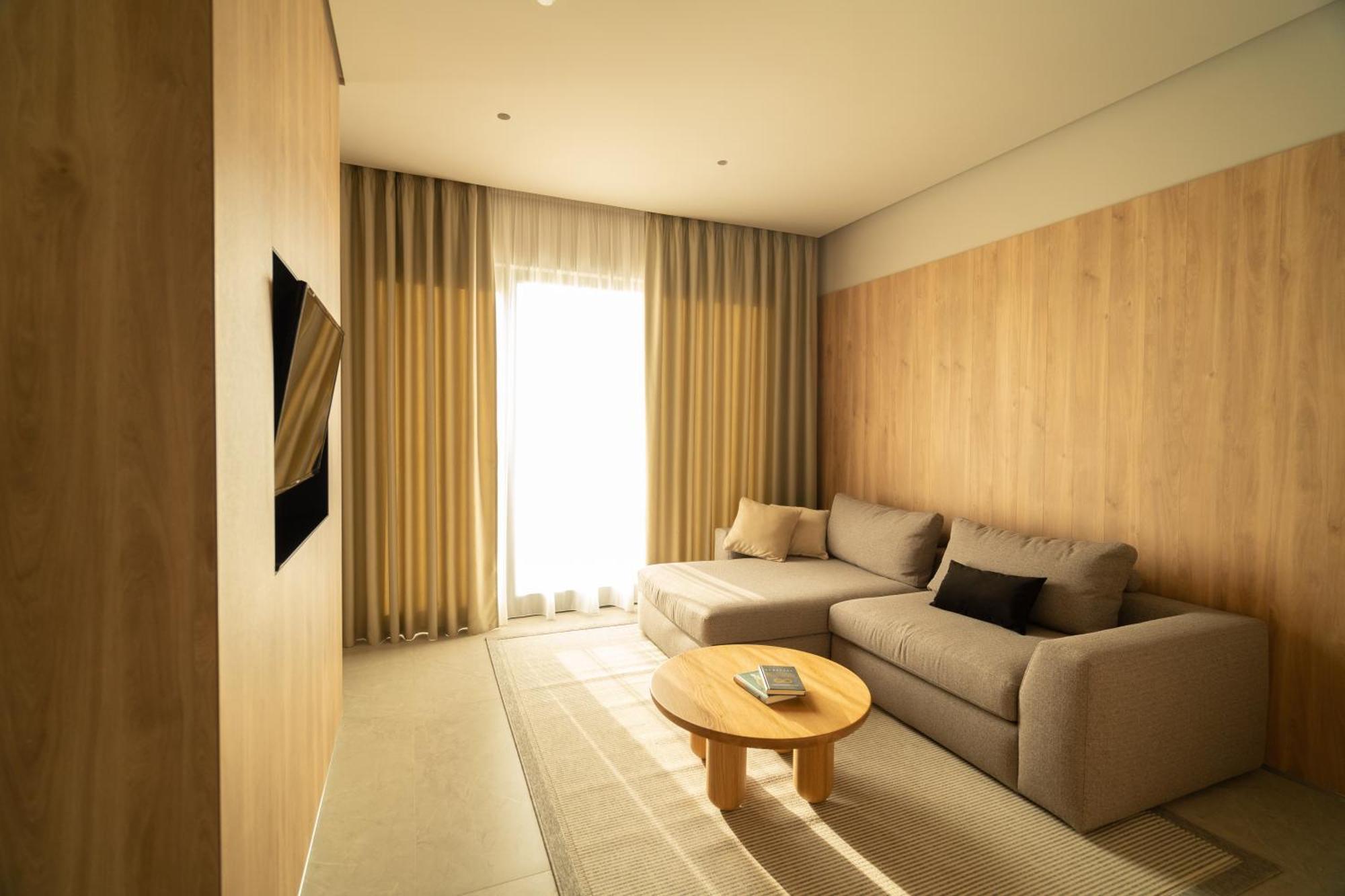 Shambala Wellness Club Hotel Rozhny ภายนอก รูปภาพ